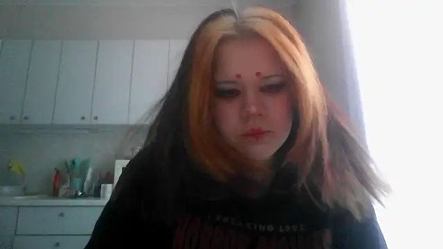 Amanda Mia  online show from May 2026 07:15:02 AM