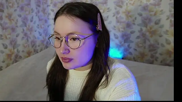 Snapshot of Tendre_Amelia chatting on June 2026 08:33:02 AM Tendre Amelia online show from June 2026 08:33:02 AM