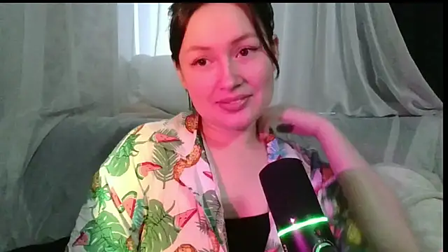 Snapshot of Tendre_Amelia chatting on May 2026 05:21:02 PM Tendre Amelia online show from May 2026 05:21:02 PM