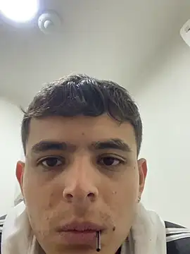 fresdyhot online show from July 2026 03:29:02 PM