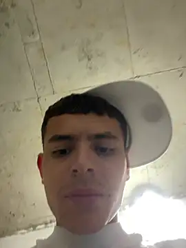 fresdyhot online show from June 2026 03:58:02 AM