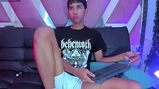 KevCokk online show from June 2026 07:11:02 PM
