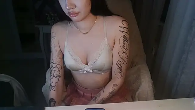 Snapshot of celestialllhorny888 chatting on July 2026 04:04:01 PM celestialllhorny888 online show from July 2026 04:04:01 PM