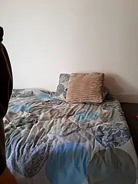 adaminosekk online show from April 2026 02:08:01 PM