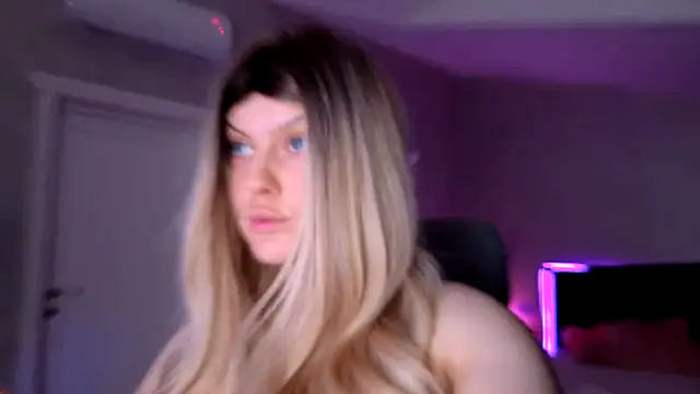 ChristieBlace online show from May 2026 09:07:02 PM