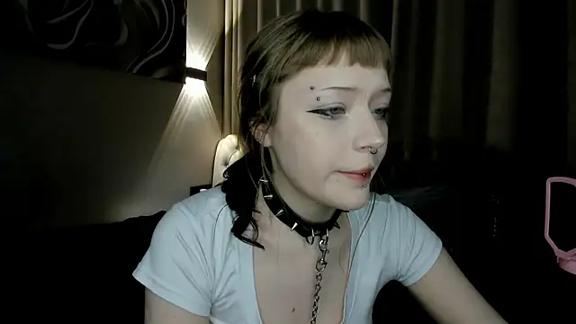 urmelodyy online show from May 2026 09:12:01 PM