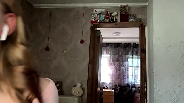 AlberthaBudd online show from May 2026 10:08:01 AM