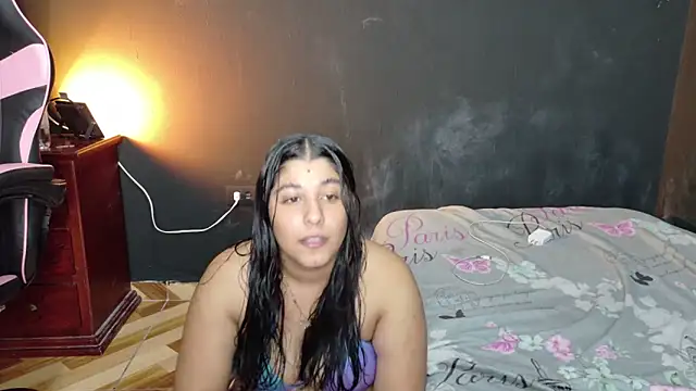 Snapshot of TinyCuckSph chatting on May 2026 04:43:01 AM TinyCuckSph online show from May 2026 04:43:01 AM