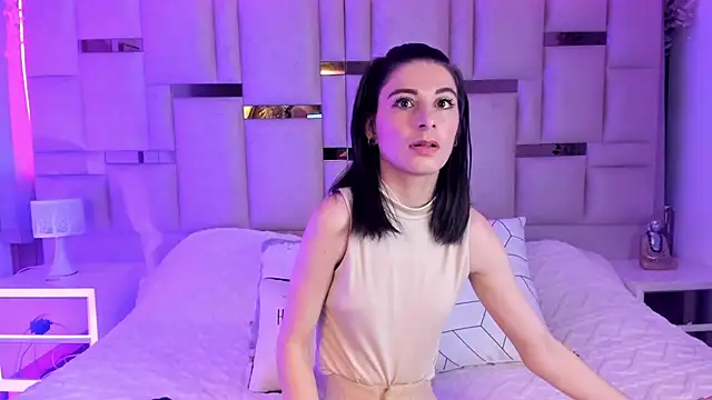 mariana  thompson online show from July 2026 02:38:01 AM