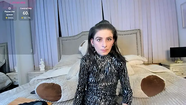 mariana  thompson online show from June 2026 03:12:02 AM
