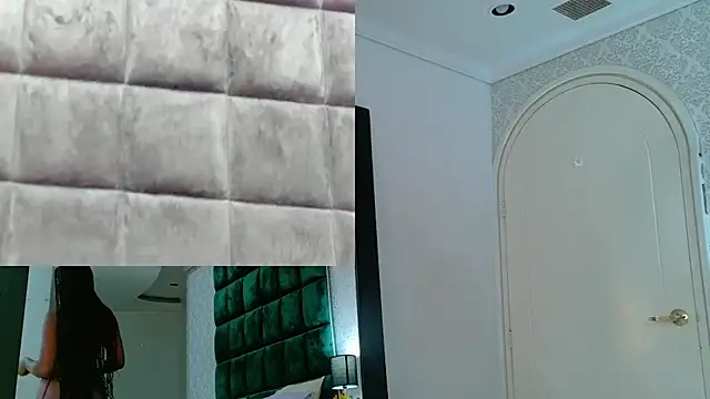 Elektradoll1 online show from May 2026 11:53:02 AM