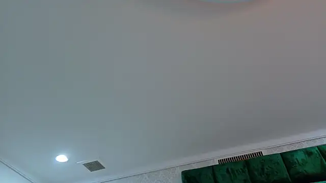Elektradoll1 online show from May 2026 11:38:01 AM