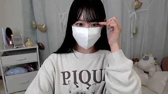 mii  tan online show from April 2026 12:20:01 PM