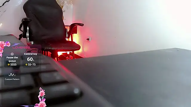  emma miller online show from July 2026 11:18:02 AM