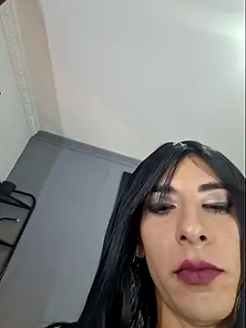kandyts online show from June 2026 11:45:02 PM