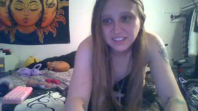 BunnyHooppss online show from June 2026 05:25:02 PM