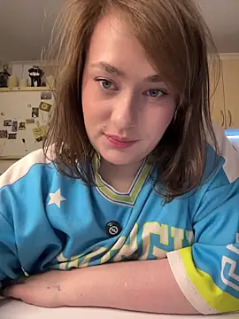 BettyRussian online show from May 2026 02:01:01 PM