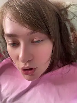BettyRussian online show from May 2026 11:48:01 AM