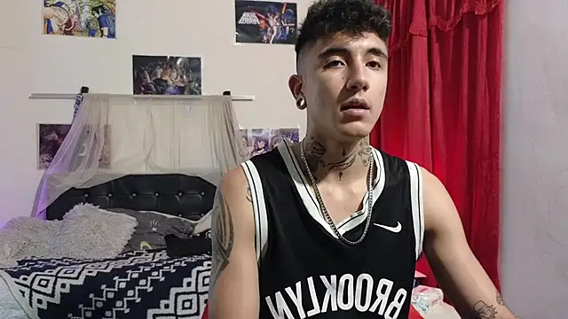 charles carterxxx online show from May 2026 11:40:02 PM