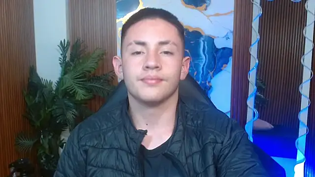 Snapshot of Andres_Tay chatting on May 2026 03:08:01 AM Andres Tay online show from May 2026 03:08:01 AM