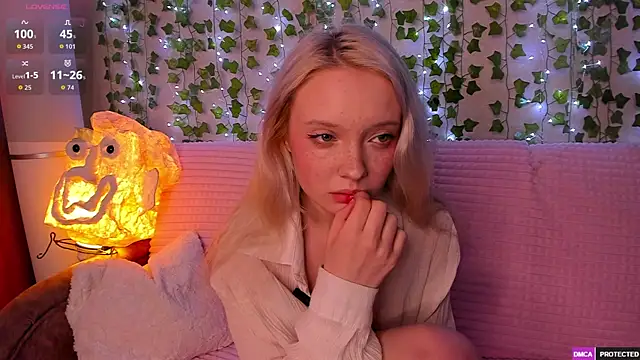  CloudNine  online show from May 2026 04:40:02 AM