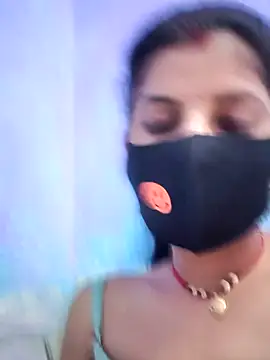 Snapshot of RUHI_1143 chatting on July 2026 07:52:01 AM RUHI 1143 online show from July 2026 07:52:01 AM