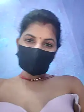 Snapshot of RUHI_1143 chatting on June 2026 05:24:01 AM RUHI 1143 online show from June 2026 05:24:01 AM
