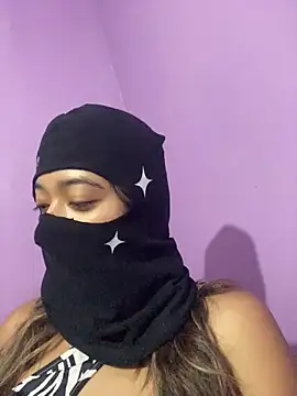 JennyFoxX X online show from July 2026 06:14:01 AM