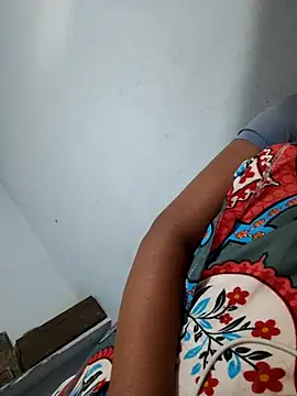 Tamil Hot HoneyBee online show from June 2026 03:07:01 AM