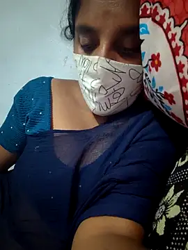 Tamil Hot HoneyBee online show from June 2026 07:30:02 PM