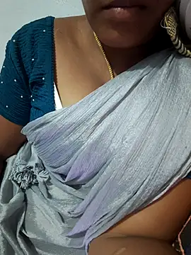 Tamil Hot HoneyBee online show from June 2026 06:07:02 PM