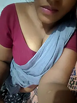 Tamil Hot HoneyBee online show from July 2026 08:28:02 PM