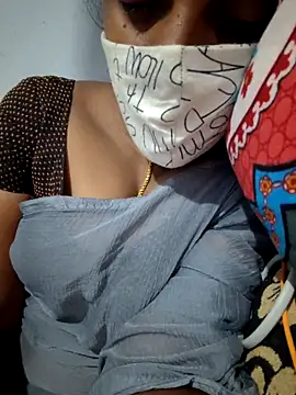 Tamil Hot HoneyBee online show from May 2026 01:31:01 AM