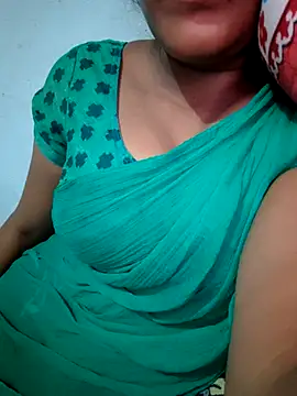 Tamil Hot HoneyBee online show from May 2026 05:16:01 PM