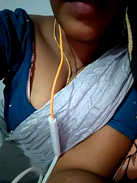 Tamil Hot HoneyBee online show from June 2026 06:02:02 AM