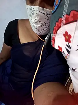Tamil Hot HoneyBee online show from May 2026 09:18:02 PM