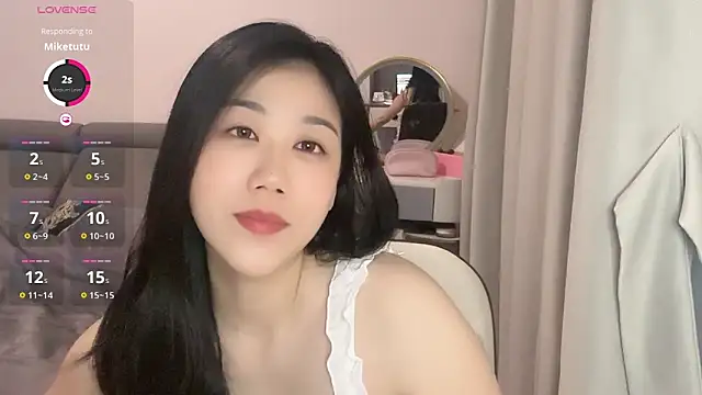 Snapshot of F-Yuwei chatting on June 2026 03:12:02 PM F-Yuwei online show from June 2026 03:12:02 PM