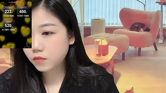 F-Yuwei online show from April 2026 01:03:02 PM