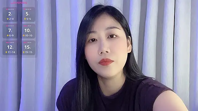 F-Yuwei online show from May 2026 10:30:02 AM