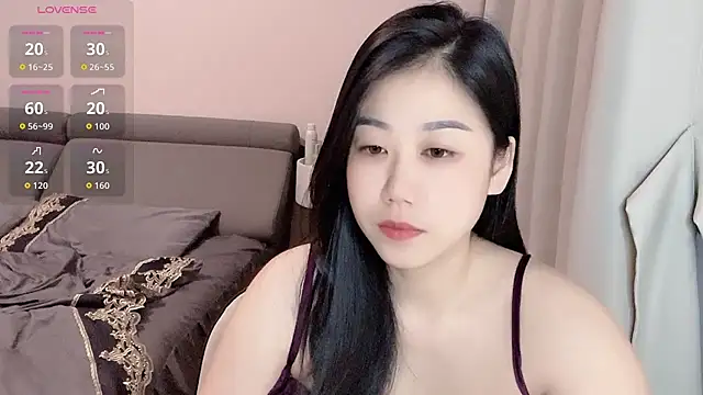 Snapshot of F-Yuwei chatting on May 2026 04:13:01 PM F-Yuwei online show from May 2026 04:13:01 PM