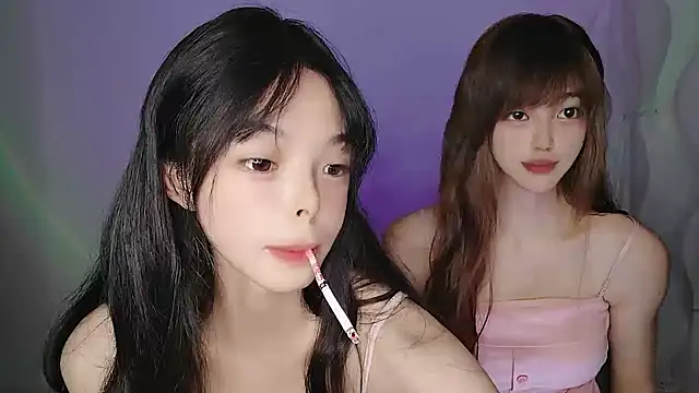 Snapshot of Zhizhi-99 chatting on July 2026 06:03:02 AM Zhizhi-99 online show from July 2026 06:03:02 AM
