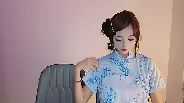 Zhizhi-99 online show from June 2026 05:43:01 PM