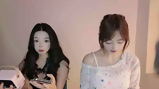 Zhizhi-99 online show from May 2026 02:28:02 AM
