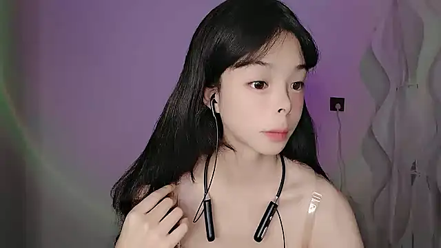 Snapshot of Zhizhi-99 chatting on July 2026 08:44:02 PM Zhizhi-99 online show from July 2026 08:44:02 PM