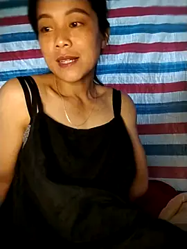 Snapshot of Onie116 chatting on May 2026 04:18:01 AM Onie116 online show from May 2026 04:18:01 AM