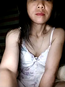 Snapshot of Onie116 chatting on May 2026 07:28:02 PM Onie116 online show from May 2026 07:28:02 PM