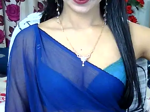 Snapshot of Alina_Nur chatting on May 2026 02:36:01 PM Alina Nur online show from May 2026 02:36:01 PM
