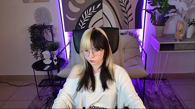 NyxCalderra online show from July 2026 07:27:02 PM