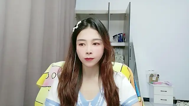 xiaoxiaohong030 online show from June 2026 02:37:02 PM