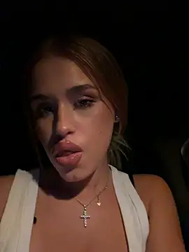 Snapshot of jessicablondexxx chatting on June 2026 10:49:02 PM jessicablondexxx online show from June 2026 10:49:02 PM